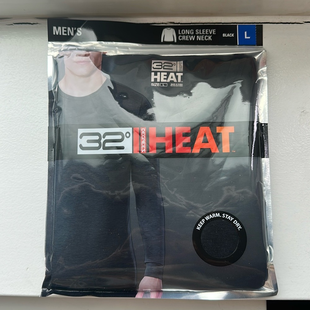 32 Degree Heat Men’s Long Sleeve Crew Neck